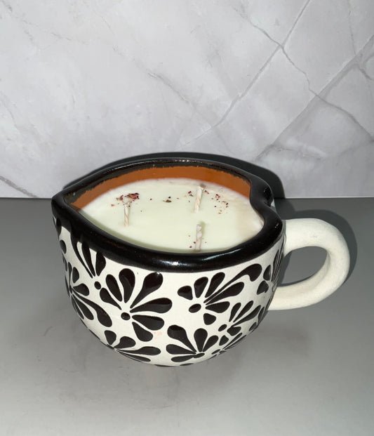Taza Corazon Engove Negra